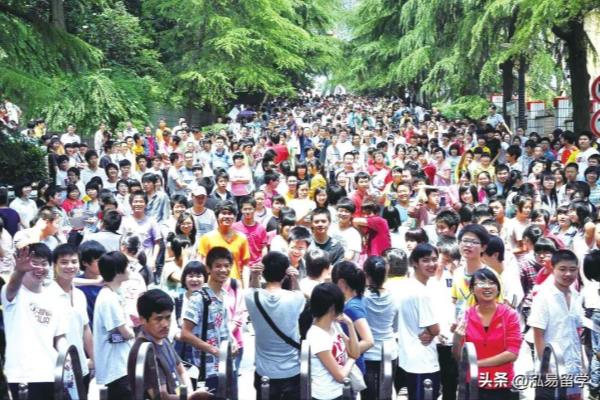 清华大学招收华侨生条件（华侨生联考到底有什么特别）.