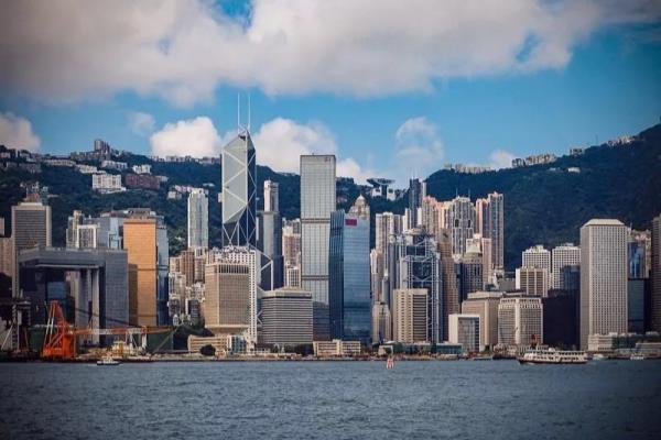 香港留学天天回家能拿永居证吗（获得香港永居身份证意味着什么）.