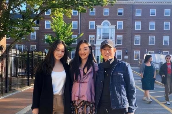 李连杰移民到哪个国家了啊（生于北京的李连杰入新加坡国籍）.